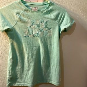 Under Armor green t-shirt